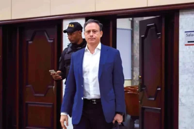 Jean Alain Rodríguez salió esta tarde a Madrid desde el aeropuerto de Las Américas