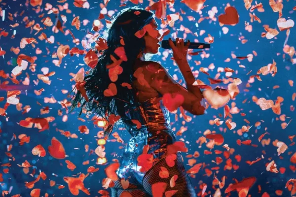 Dua Lipa lanzará película y álbum en vivo grabados en Ciudad de México