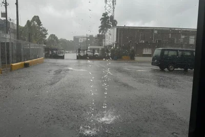 Vaguada provocará fuertes aguaceros y tormentas eléctricas, dice Indomet