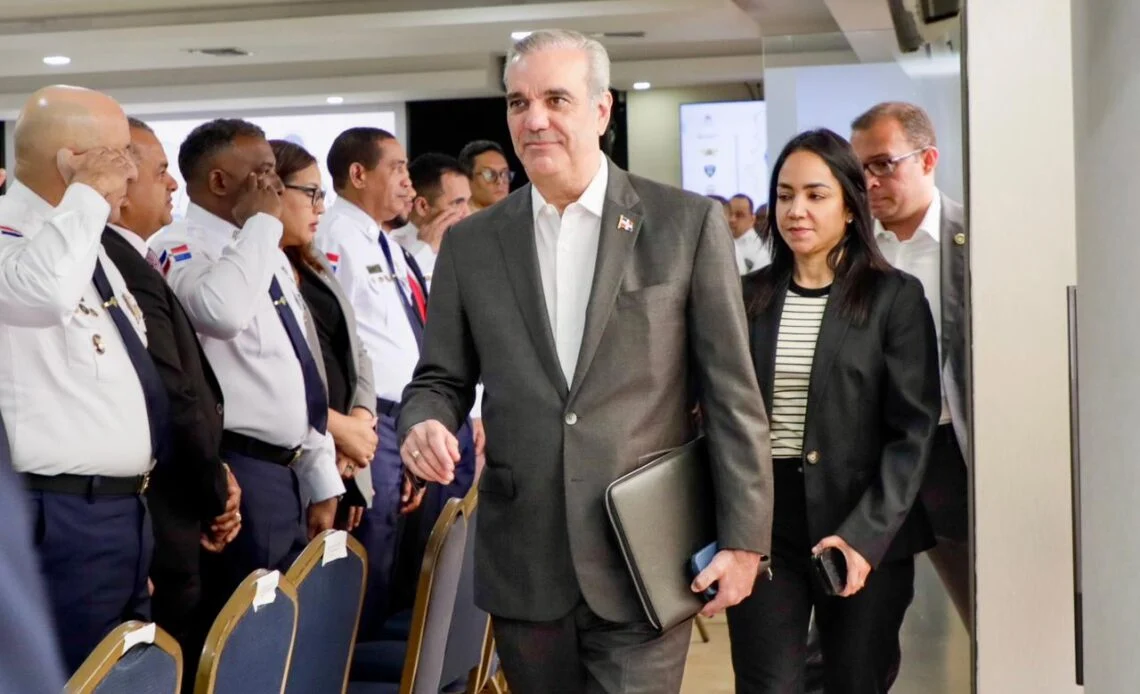 Abinader encabeza reunión de seguimiento al Plan de Seguridad Ciudadana
