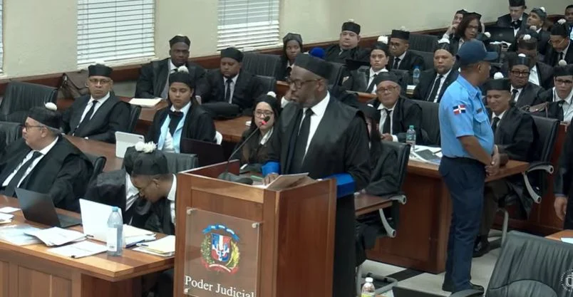 Wilson Camacho cuestiona que a unas víctimas se les permita exponer y a otras no