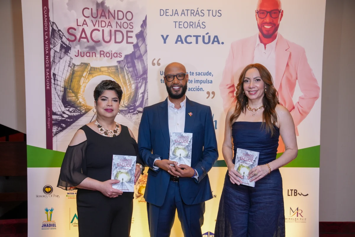 Juan Rojas presentó en Santo Domingo su libro “Cuando la vida nos sacude”