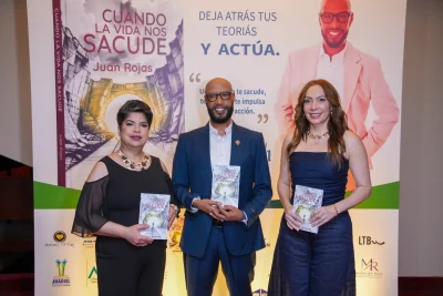 Juan Rojas presentó en Santo Domingo su libro “Cuando la vida nos sacude”