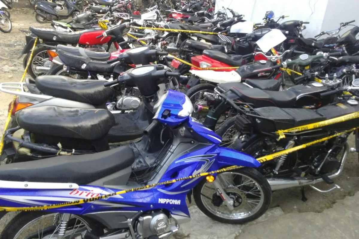 Más de cien motociclistas apresados por agresión a un conductor de un autobús escolar