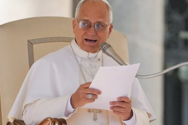 Papa León XIV denuncia violaciones a la libertad de prensa en el mundo