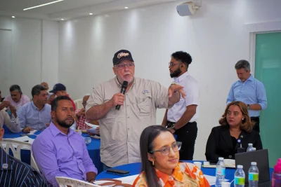 CONALECHE y FEPALE impulsan hoja de ruta para la sostenibilidad del sector lácteo dominicano