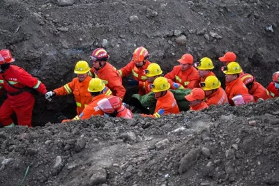 Al menos 90 muertos en una explosión minera en China mientras continúan tareas de rescate
