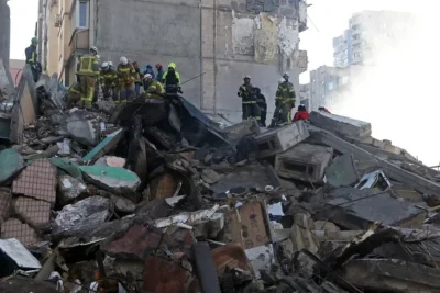 Al menos cuatro civiles mueren tras ataque ucraniano a refinería a 200 kilómetros de Moscú