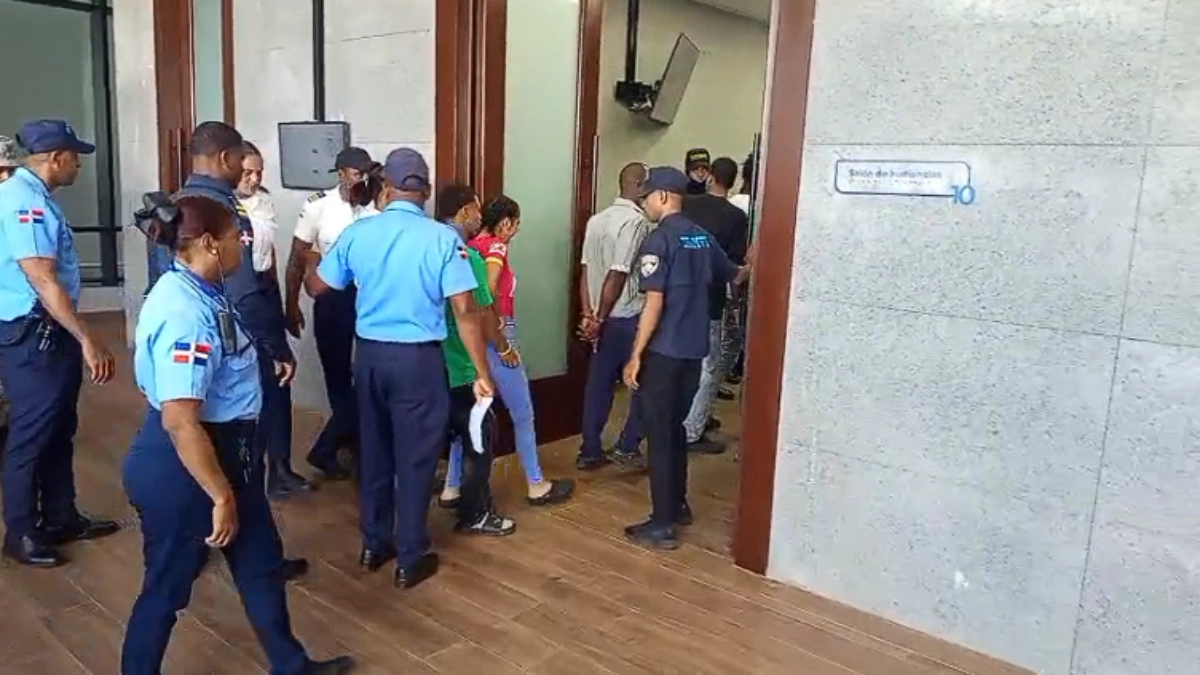 Aplazan coerción contra la urbana “Masha” y otros dos imputados por porte ilegal de armas