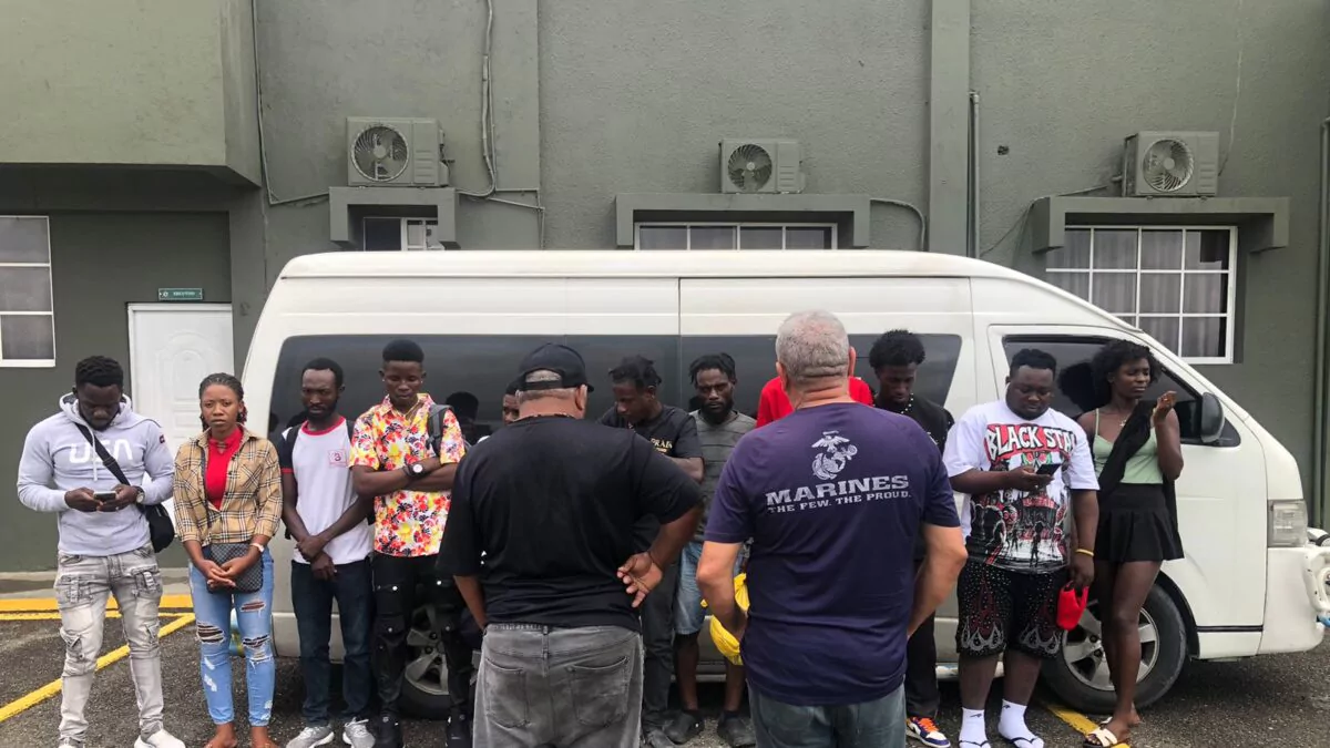 Ejército captura grupo de haitianos indocumentados durante patrullaje en Santiago