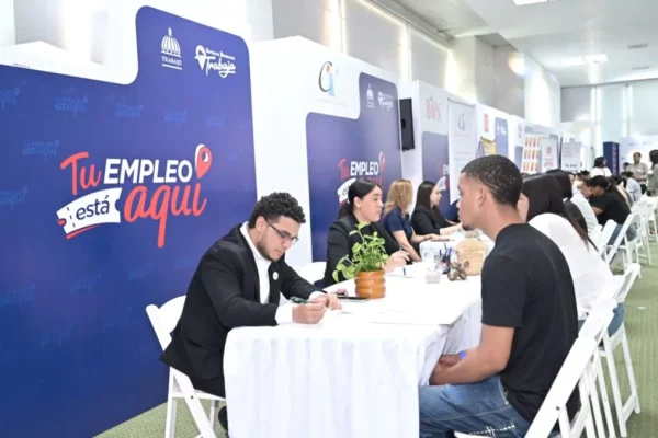 Empleo formal crece 3.21% en el primer trimestre 2026, según Ministerio de Trabajo