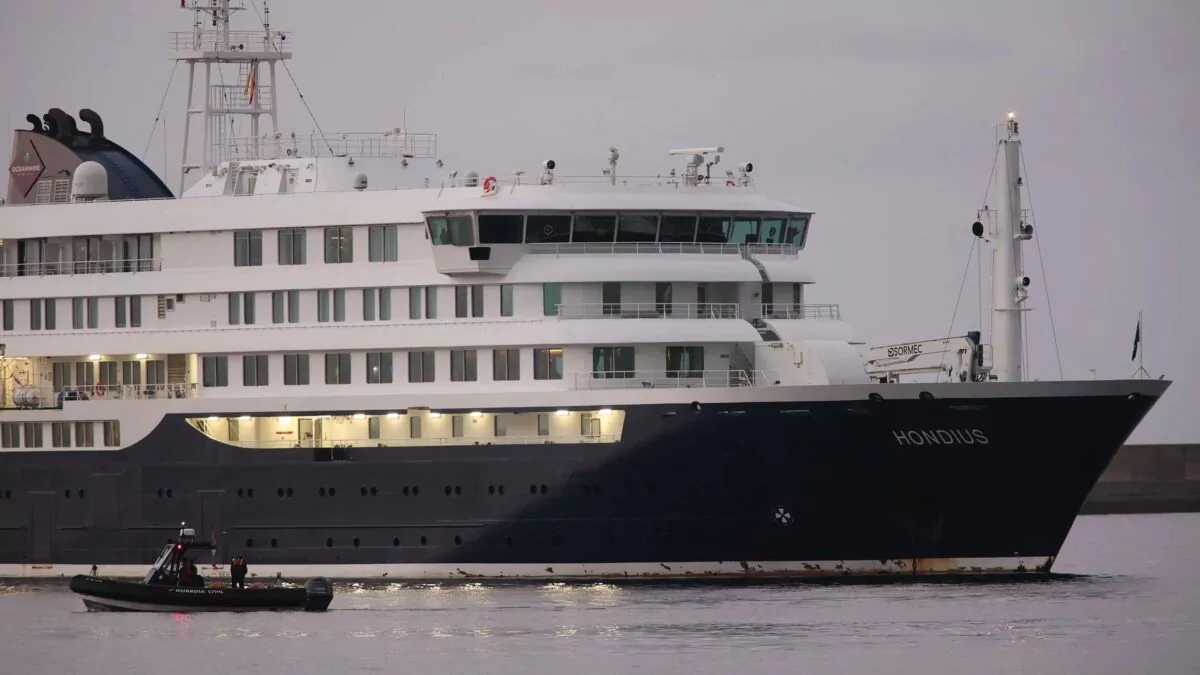 Llegan a Alemania cuatro pasajeros sin síntomas evacuados del crucero HV Hondius