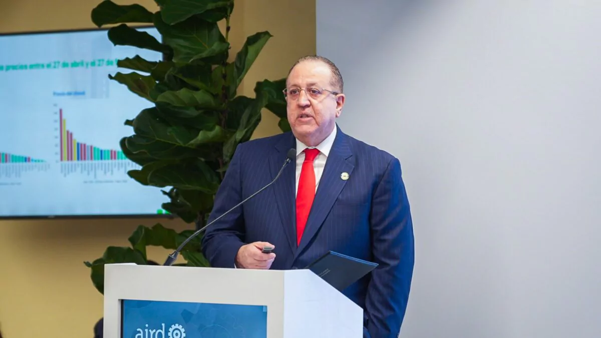 «A mí me gusta la idea de subsidiar», Magín Díaz sobre propuesta de fijar precio de combustible