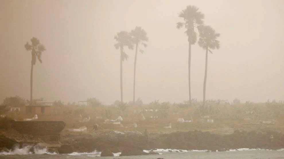 Polvo del Sahara y vaguada mantendrán ambiente caluroso, según Indomet