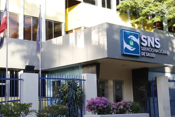 SNS retira equipos en comodato para mejorar gestión hospitalaria