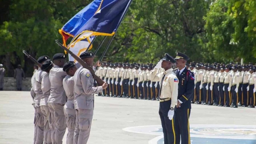Haití incorpora 1,192 nuevos policías para reforzar combate contra bandas armadas