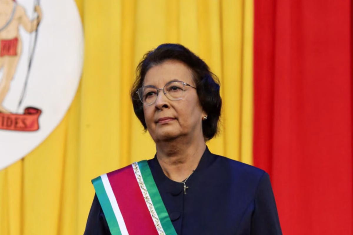 La presidenta de Surinam viaja a RD y Brasil para ampliar la cooperación