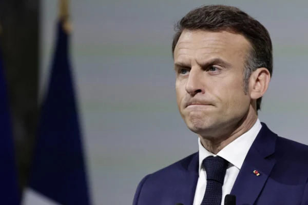 Presidente de Francia desplegó 85 rescatistas para ayudar a Venezuela