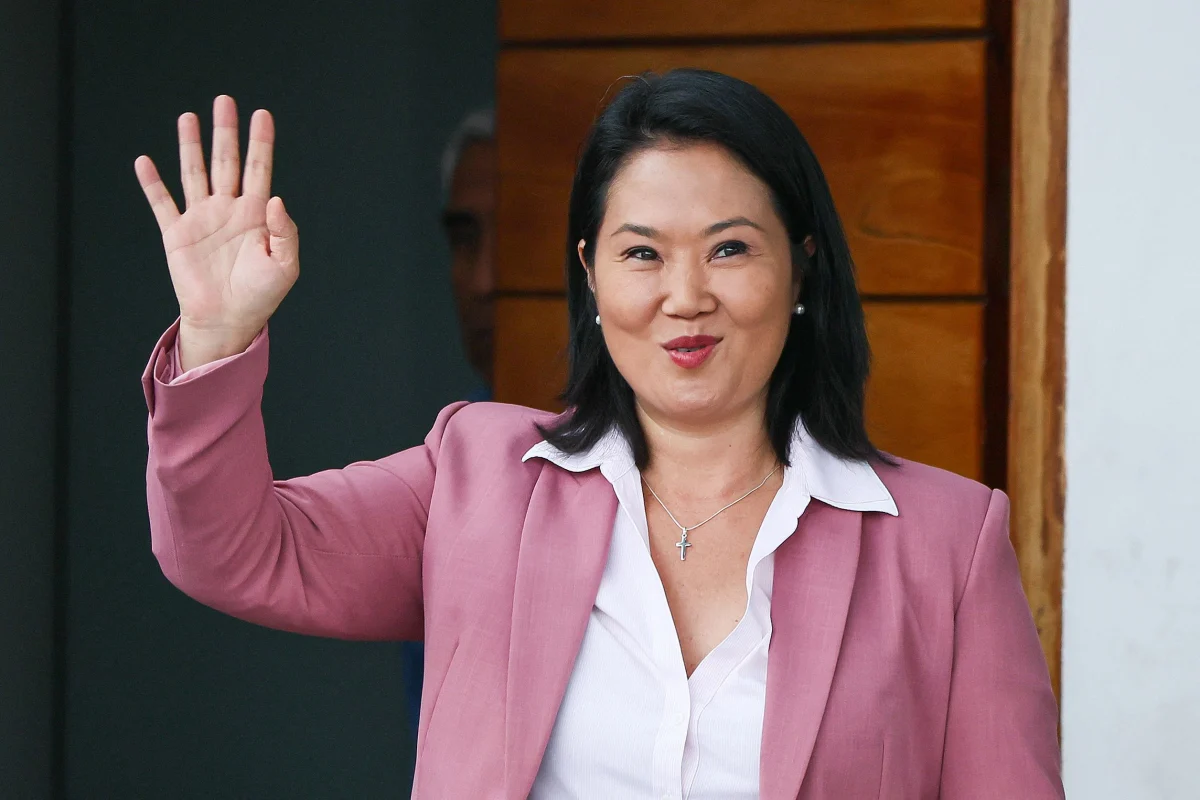 Keiko Fujimori gana la segunda vuelta en Perú por estrecho margen