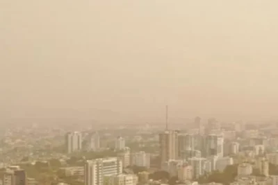 Un cielo grisáceo por polvo del Sahara y chubascos aislados en algunas provincias marcarán el clima