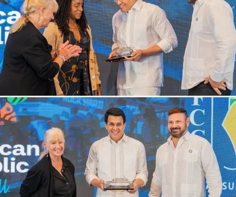David Collado recibe importante reconocimiento por su aporte al crecimiento de la industria de cruceros