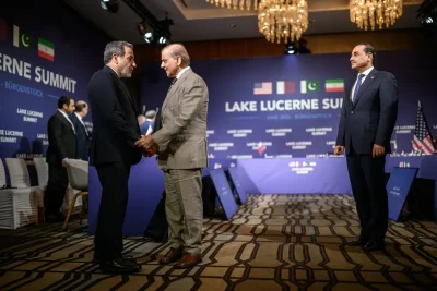 Irán y EE.UU. acuerdan una hoja de ruta para llegar a un acuerdo final en 60 días