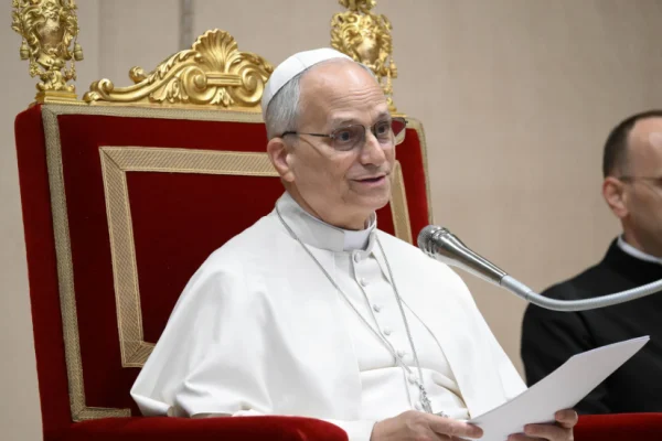 Papa León XIV recibe fondos olvidados de una antigua cuenta en EE.UU.