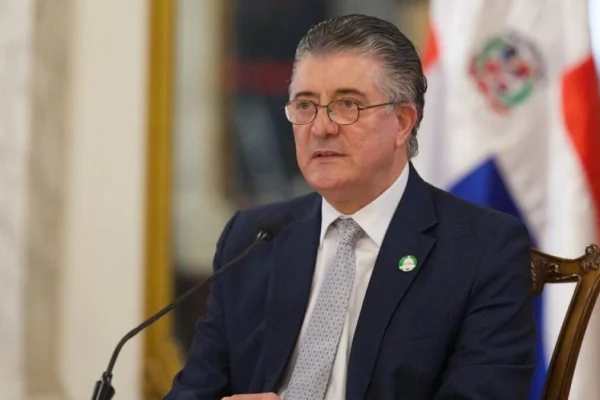 Roberto Santana asegura situación en Las Parras está bajo control tras disturbios por incautación de drogas