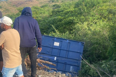 Un muerto y otro herido tras accidente que involucra una patana en Azua