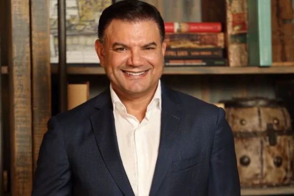 Andrés van der Horst se despida de Fiduciaria Reservas