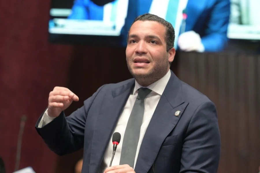 Charlie Mariotti Jr. propone cambios al Código Penal para reforzar la libertad de expresión