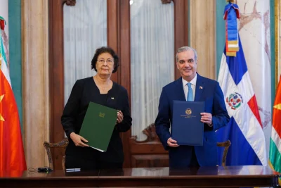 República Dominicana y Surinam firman acuerdos para fortalecer comercio, turismo e inversión