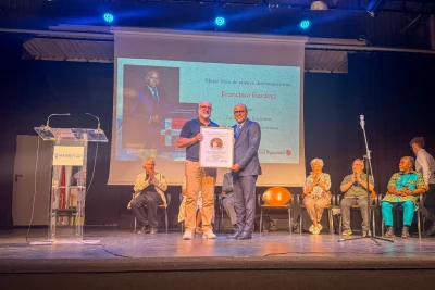 Francisco Tavárez gana premio internacional y pone en alto la literatura dominicana en la Feria del Libro de Madrid
