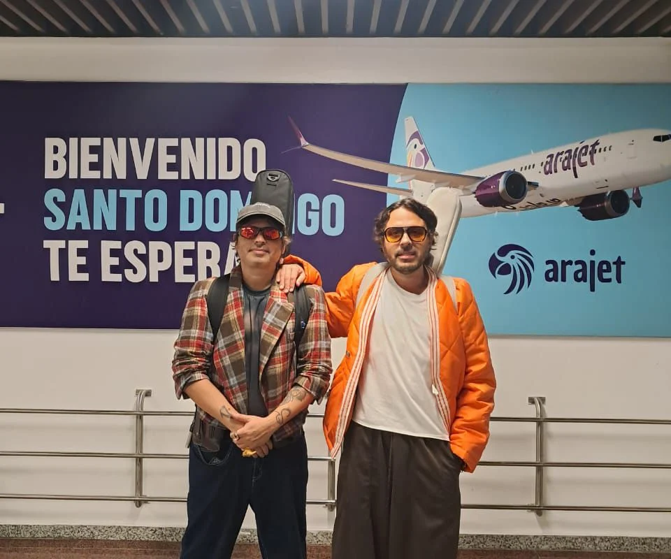Servando y Florentino aterrizan a República Dominicana en Arajet