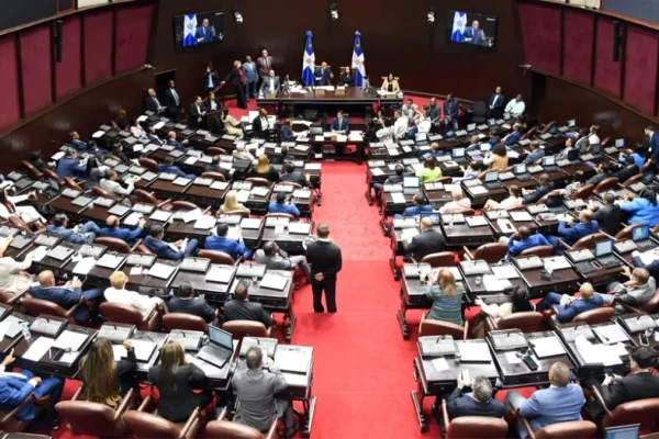 Cámara de Diputados iniciará discusión del Código Laboral la próxima semana