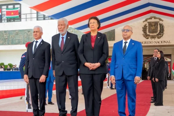 Congreso Nacional recibe a presidenta de Surinam durante visita oficial al país