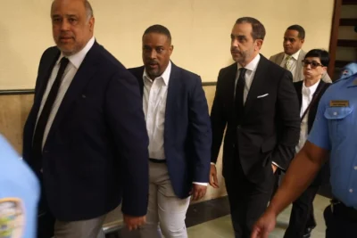 Juez envía a juicio de fondo a los hermanos Espaillat por el caso Jet Set y 236 muertes