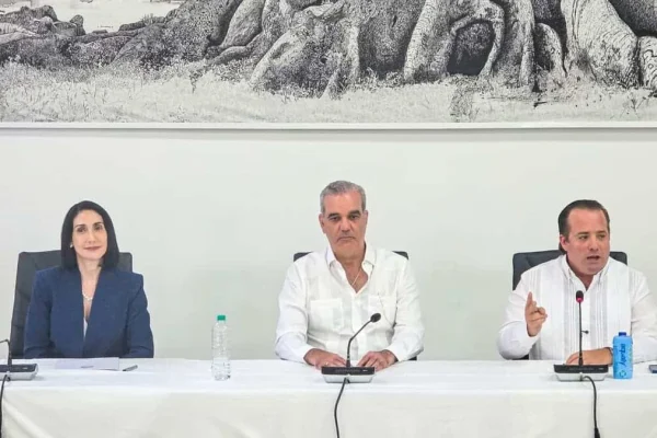 Abinader destaca inversiones de RD$110 mil millones en más de 200 obras en Santiago