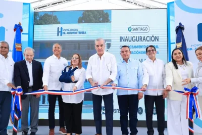 Gobierno entrega hospital remozado en Santiago con una inversión superior a RD$103 millones