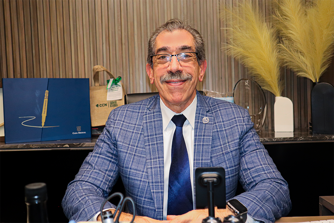 Quién es Jorge Asjana David, nuevo rector de la UASD