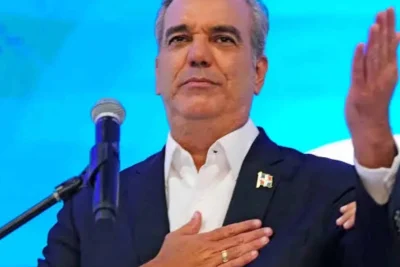 Abinader saluda la elección de Abelardo de la Espriella como nuevo presidente de Colombia