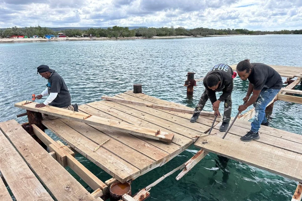APORDOM fortalece la seguridad marítima con programa nacional de mantenimiento preventivo en muelles turísticos y pesqueros