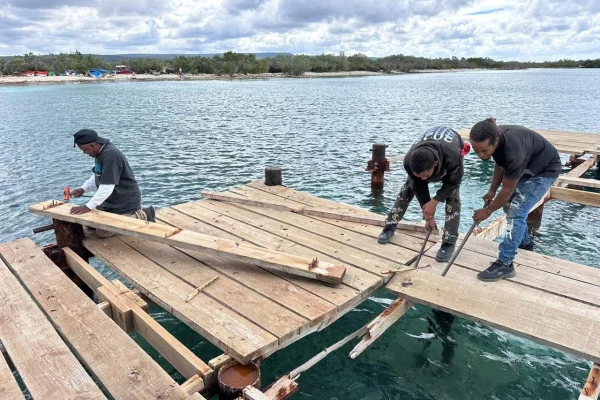 APORDOM fortalece la seguridad marítima con programa nacional de mantenimiento preventivo en muelles turísticos y pesqueros