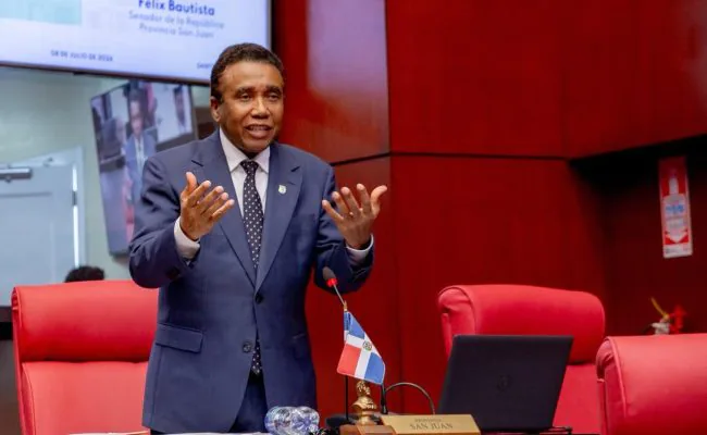 Félix Bautista propone derecho a libertad de expresión sea despenalizado con sanciones punitivas