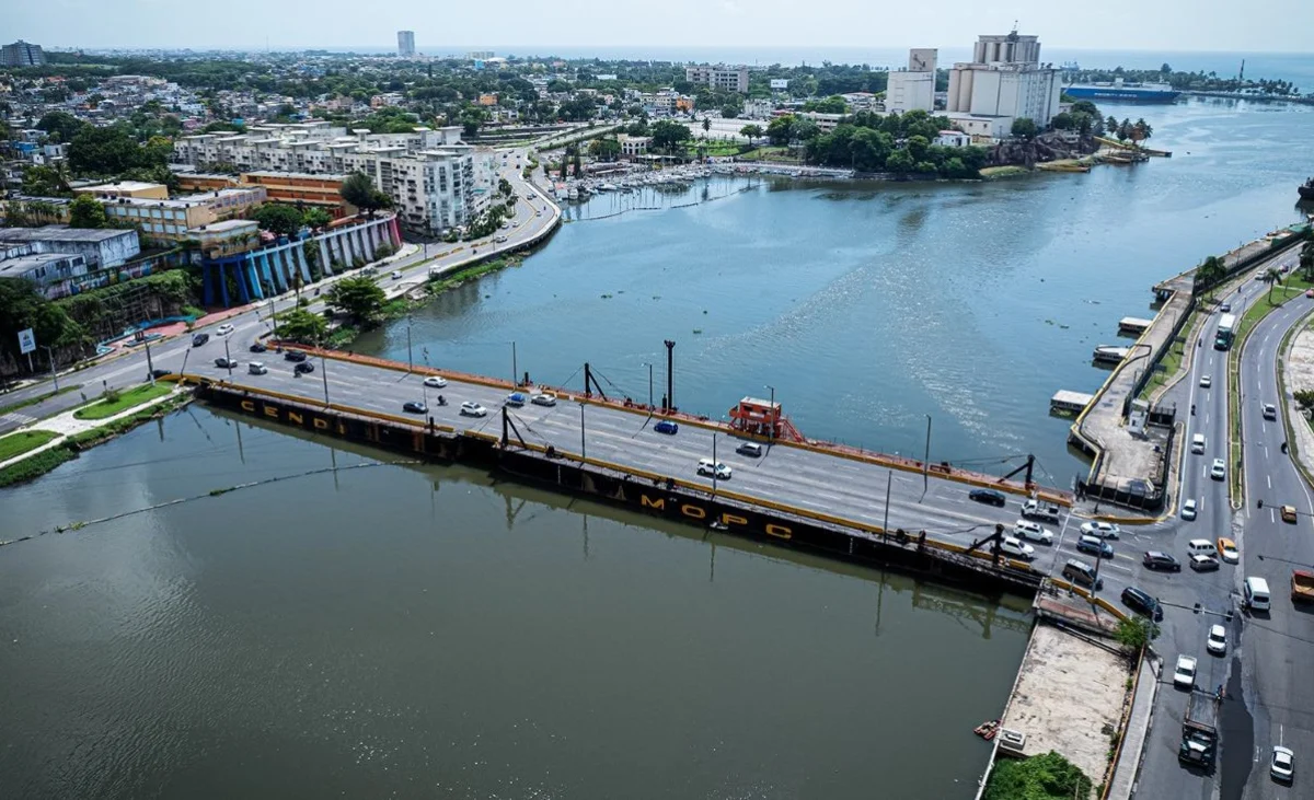 MOPC anuncia cierre temporal del puente flotante por 2 horas este sábado