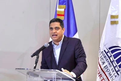 Kelvin Cruz niega que falta de apoyo del Gobierno impida viaje a Serie del Caribe Kids