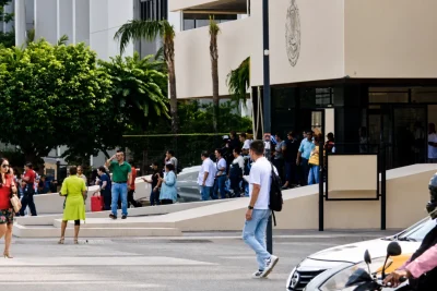Sismo de magnitud 7,4 en el sur de México provoca evacuaciones en Chiapas