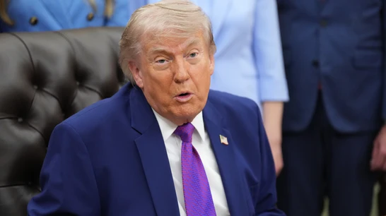 Trump restablece el cerco naval a Irán y anuncia cobro del 20 % a buques que crucen Ormuz