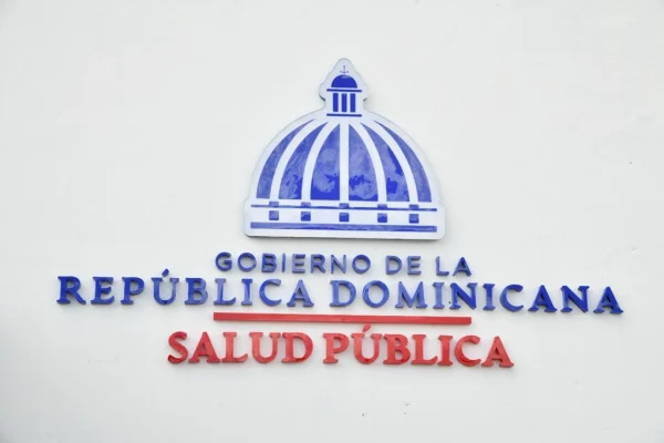 Ministerio de Salud exhorta a cuidar la salud evitando factores de riesgo relacionados con el cáncer de cabeza y cuello