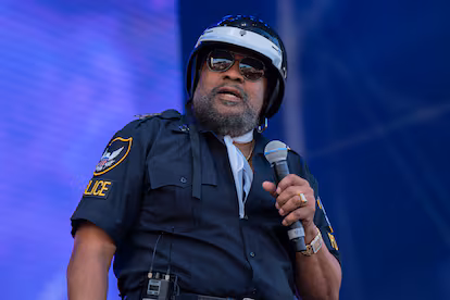 Muere a los 74 años Victor Willis, el policía de Village People y coautor de sus éxitos